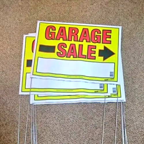 how to create a yard sale sign